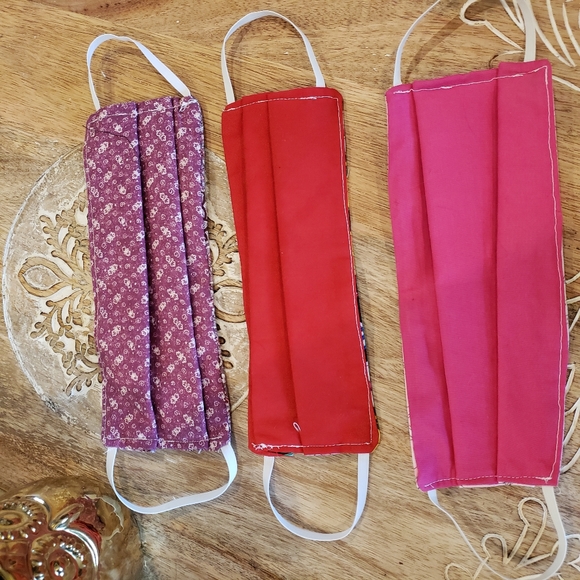 🌲SOLD🌲🌲3 handmade adult/teen masks - Picture 2 of 4